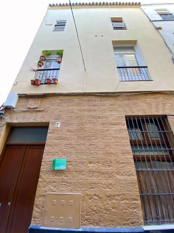Apartamento La Torre De La Catedral Cádiz Exterior foto